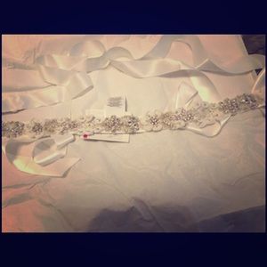 Pearl and crystal sash